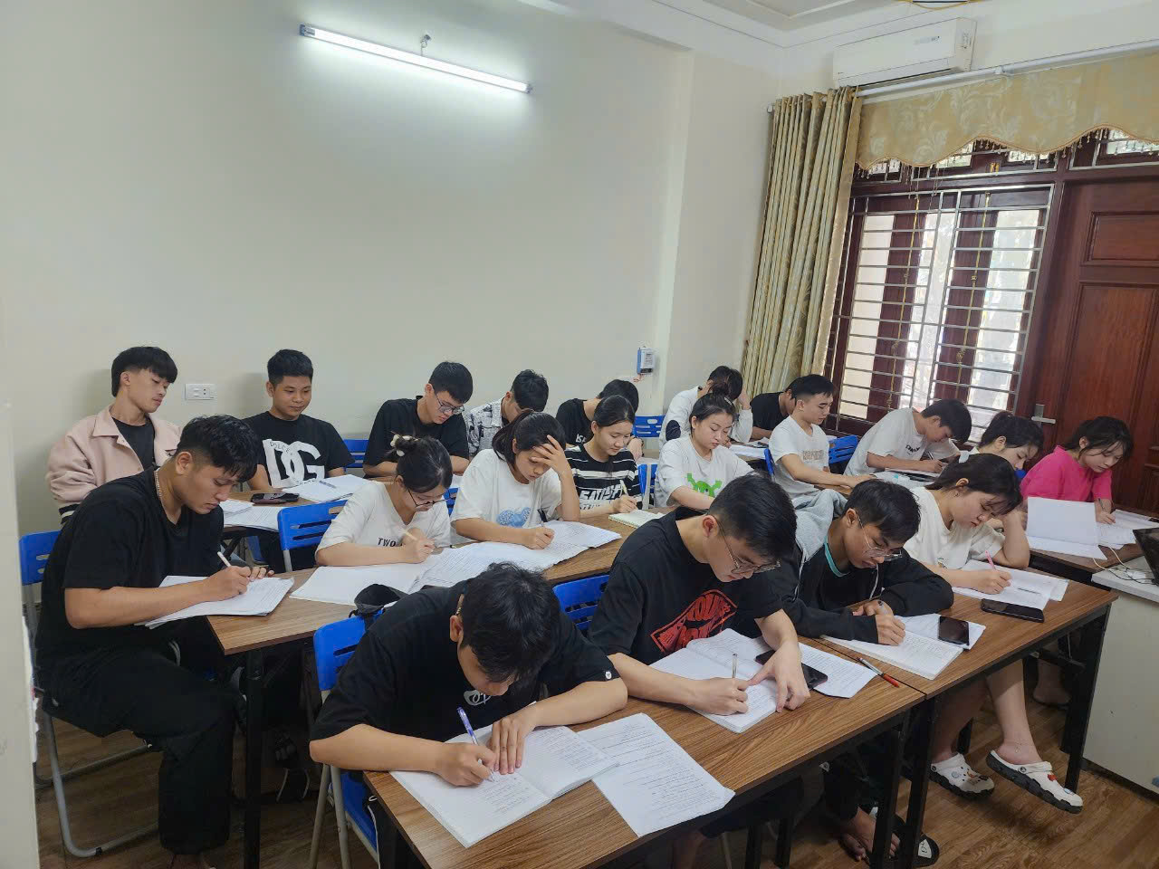 z7156666748948 39973b0125a122d390c18663efc76ecb 1771866229